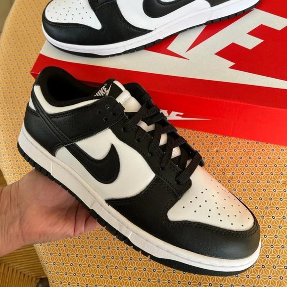 nike dunk low size 43